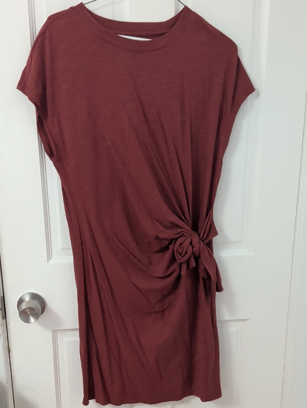 GAP Petite Tee Dress in Rust Brown